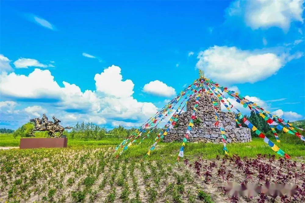 其最大原始种群在科尔沁沙地和草原,该区域内最古老的古树在彰武县,到