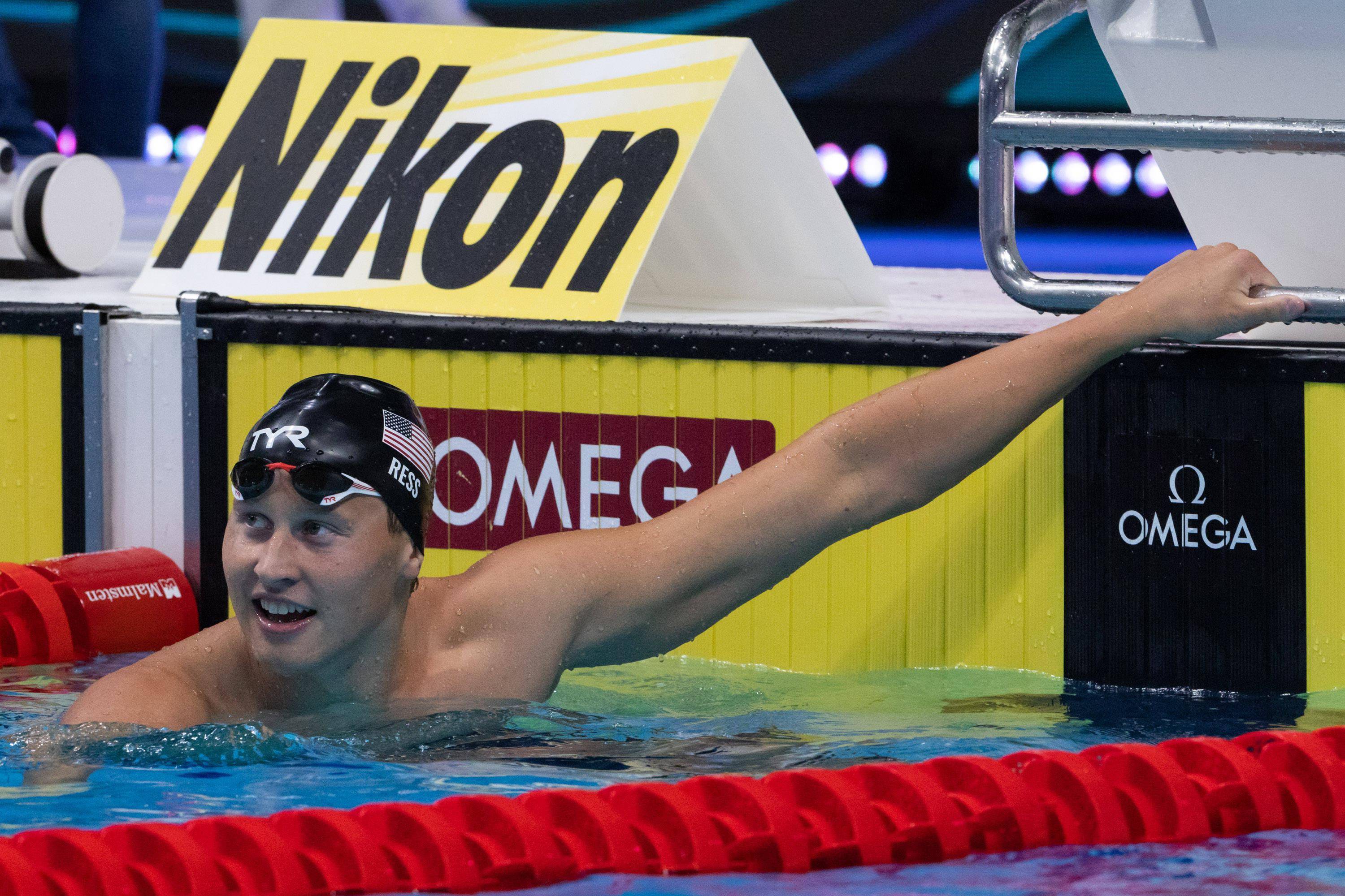 游泳——世锦赛:美国选手获得男子50米仰泳冠军