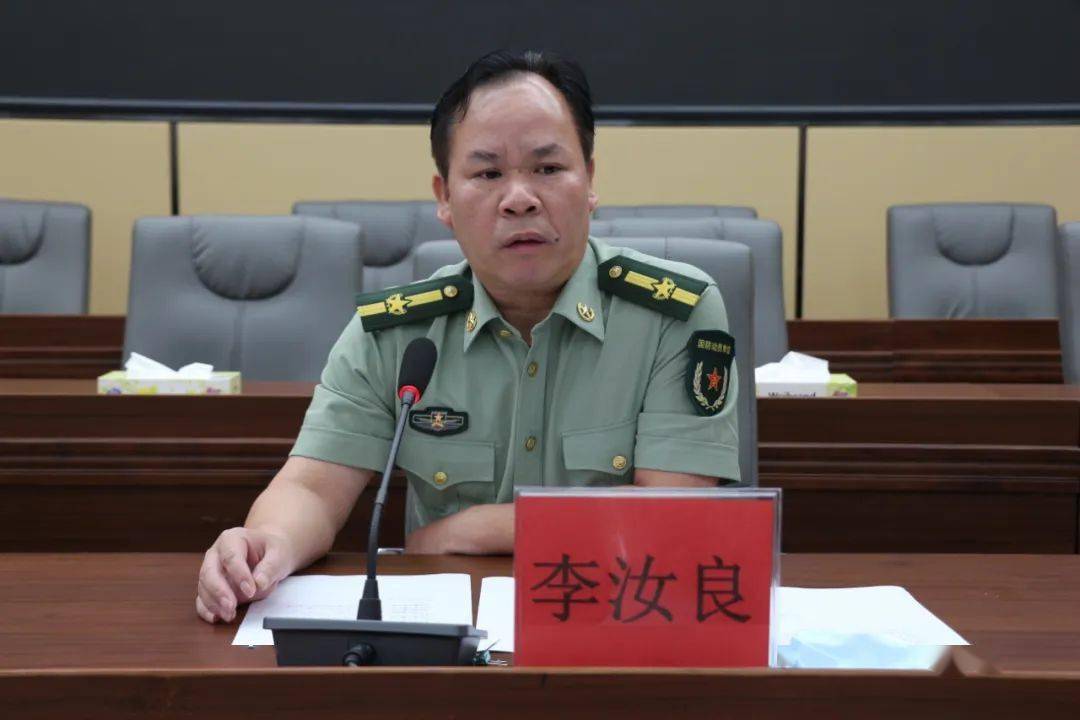 园洲镇举行2022年基干民兵整组点验大会暨出入队仪式_工作_李汝良