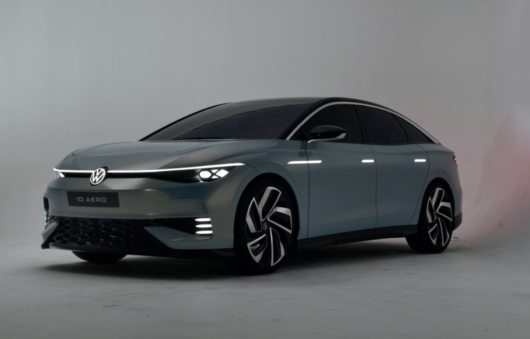 全球首发帕萨特电动版亮相续航620公里或将25万起售