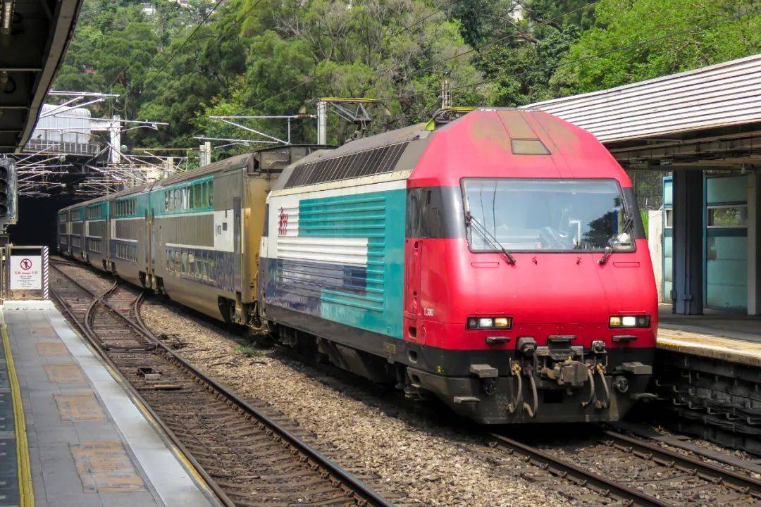 這條鐵路退休了,我不可惜_香港_廣州_廣九直通車