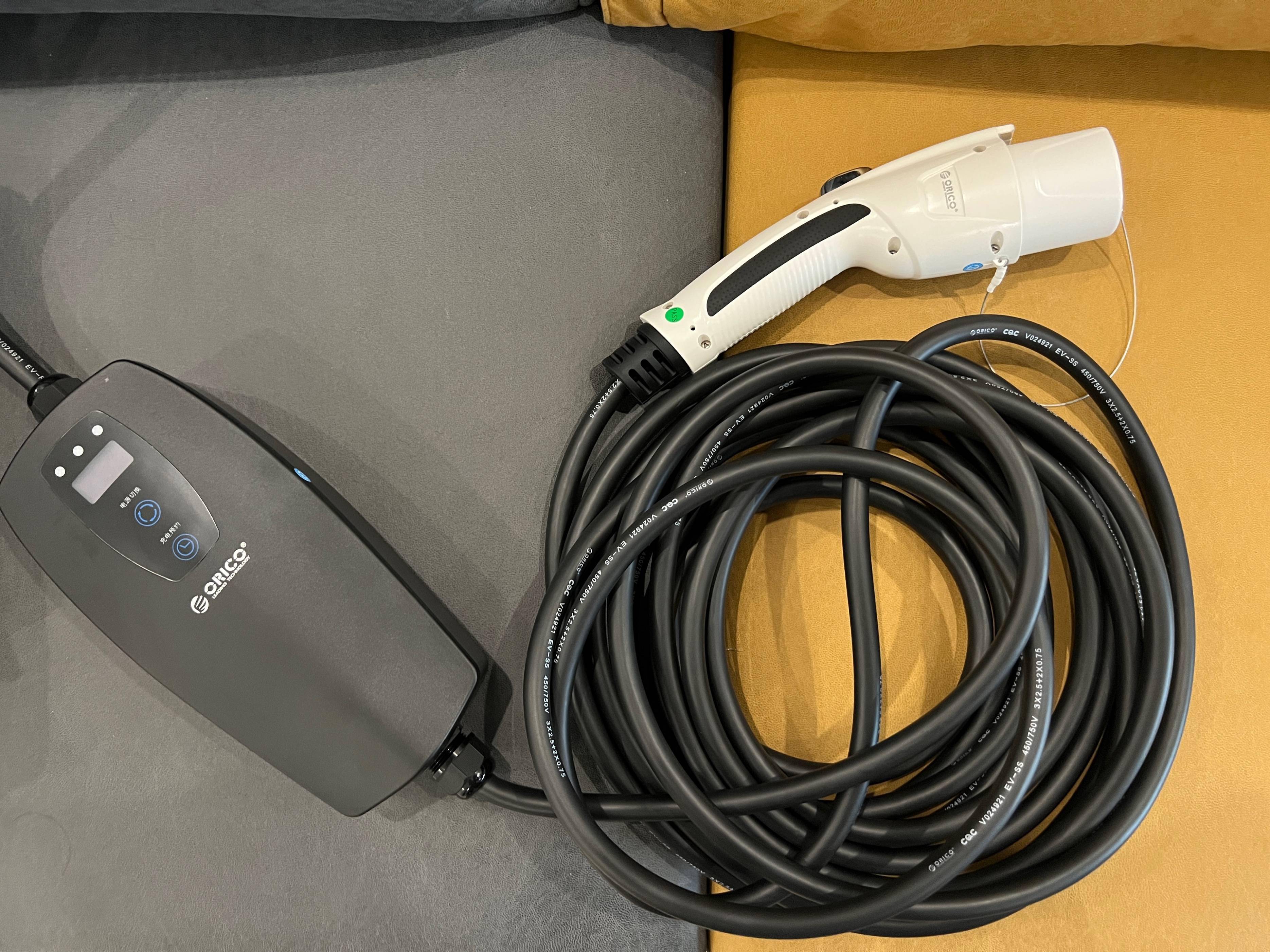 经济划算随时充电奥睿科便携充电枪放电枪体验新能源车必备