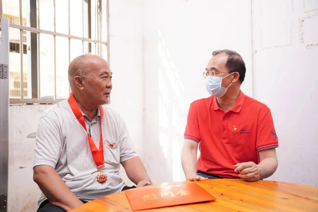 梁宗勇到上思县调研并开展七一慰问