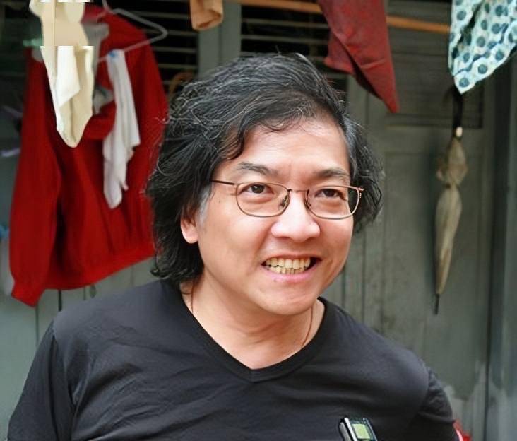 原創突傳死訊香港知名導演突發心臟病在送醫途中不幸離世終年70歲