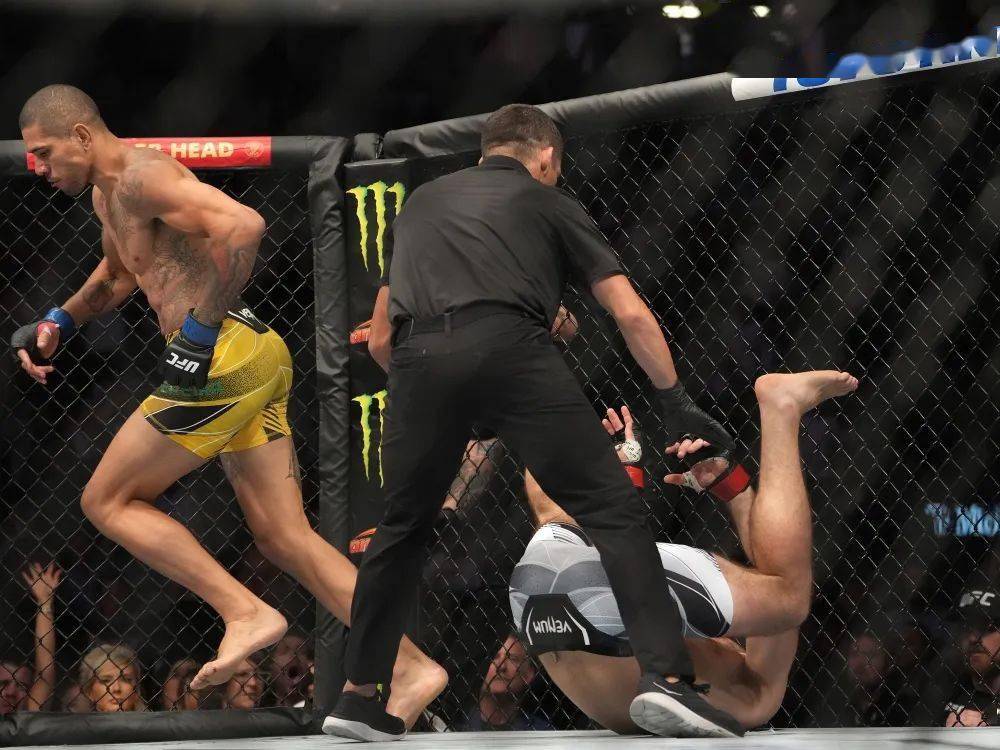 佩雷拉轻松ko强敌剑指阿迪萨亚