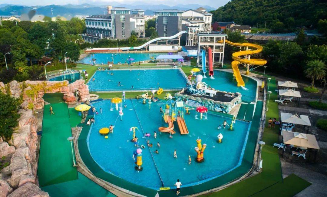 d2:徜徉骆家坑花海→邬家庄园水上乐园亲子游d1:又见咖啡→ 宁海湾当