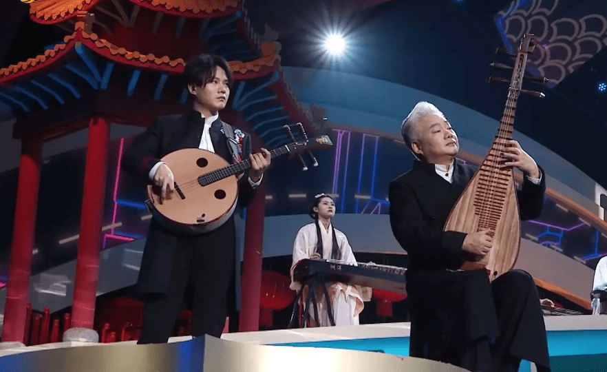 国乐艺术家方锦龙:身有侠气,想做音乐界的李小龙_节目_山东_文化