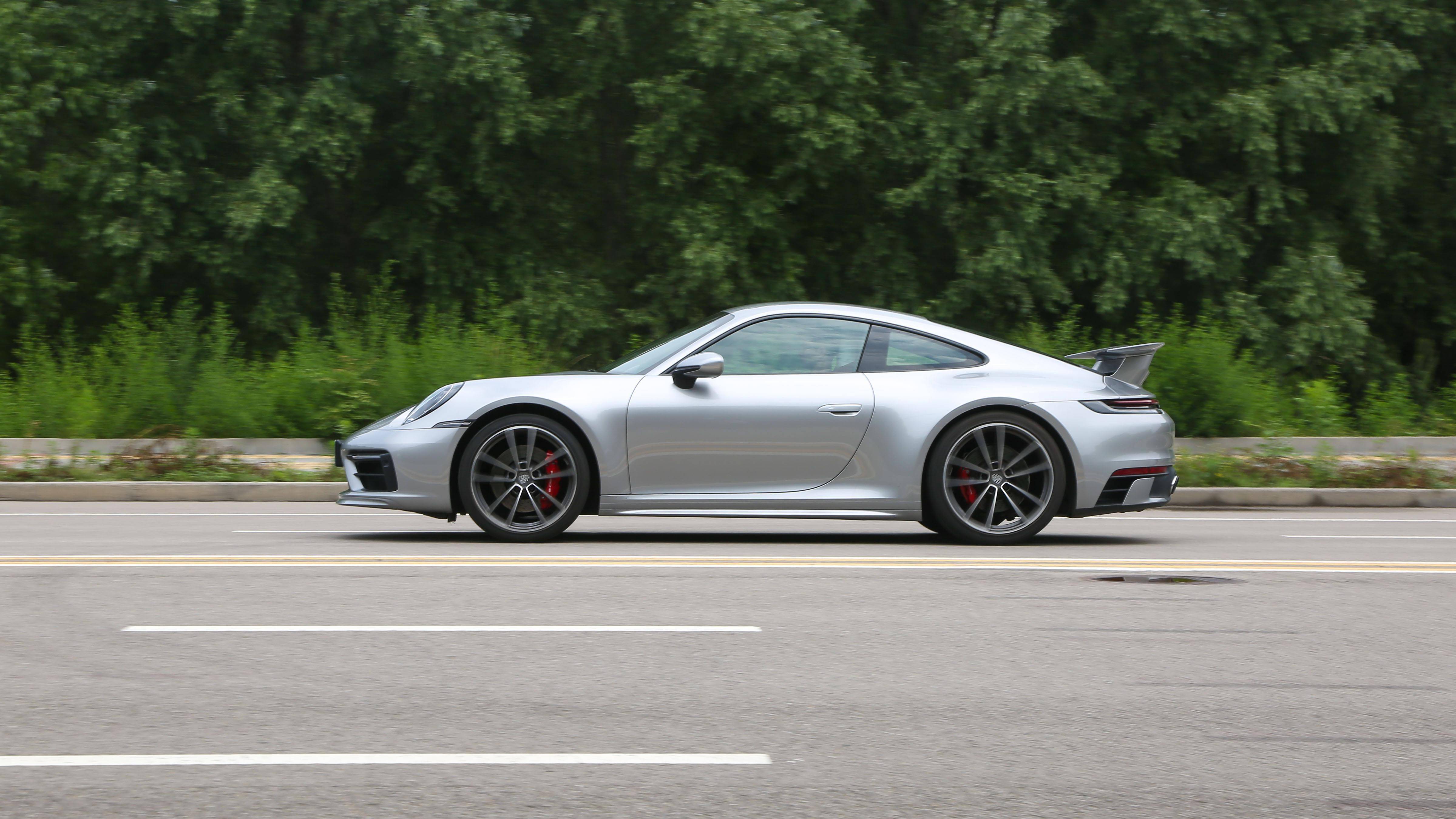 牛x评测实测369秒破百保时捷911carrera4s有何魅力