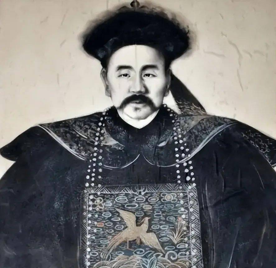 胡雪岩如何被李鸿章的白老虎整垮被抄家后他为何还剩10万