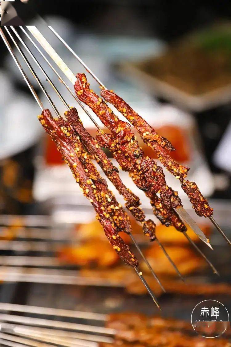 这个牛肉干巴串太好吃啦~肉肉充斥在口腔中的细嫩感,心动开启!