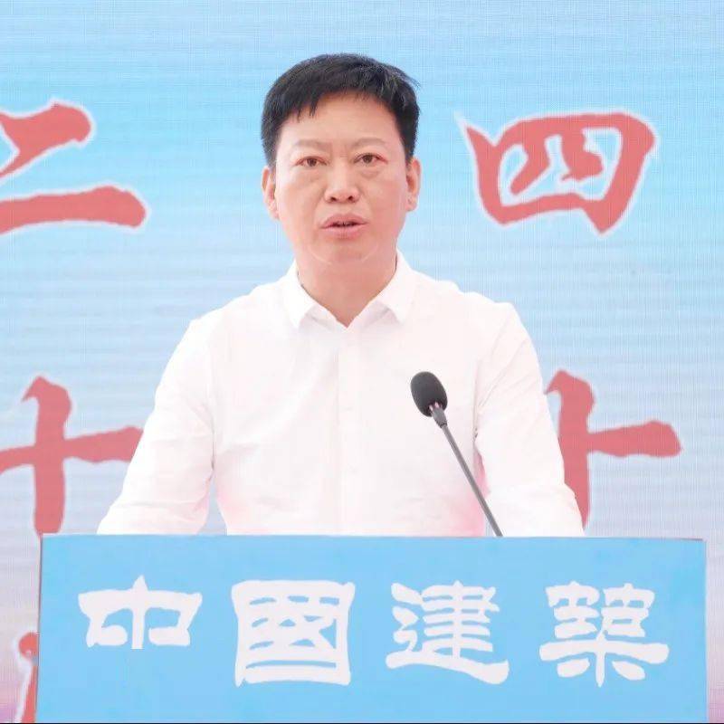 者们表示感谢,就顺利实现"9·30贯通""12·30通车"目标,程文彬强调