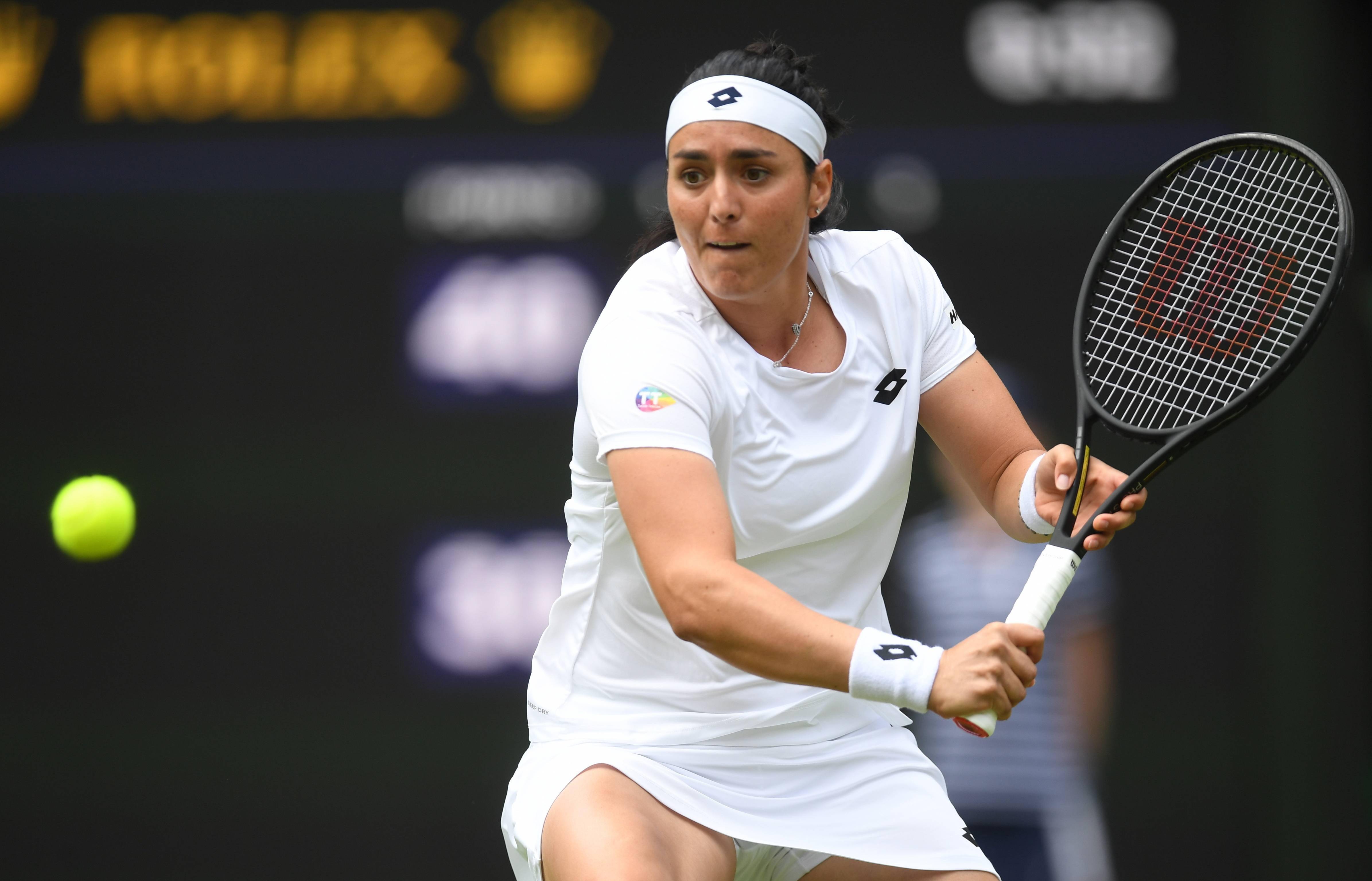 网球温网贾贝乌尔晋级女单决赛