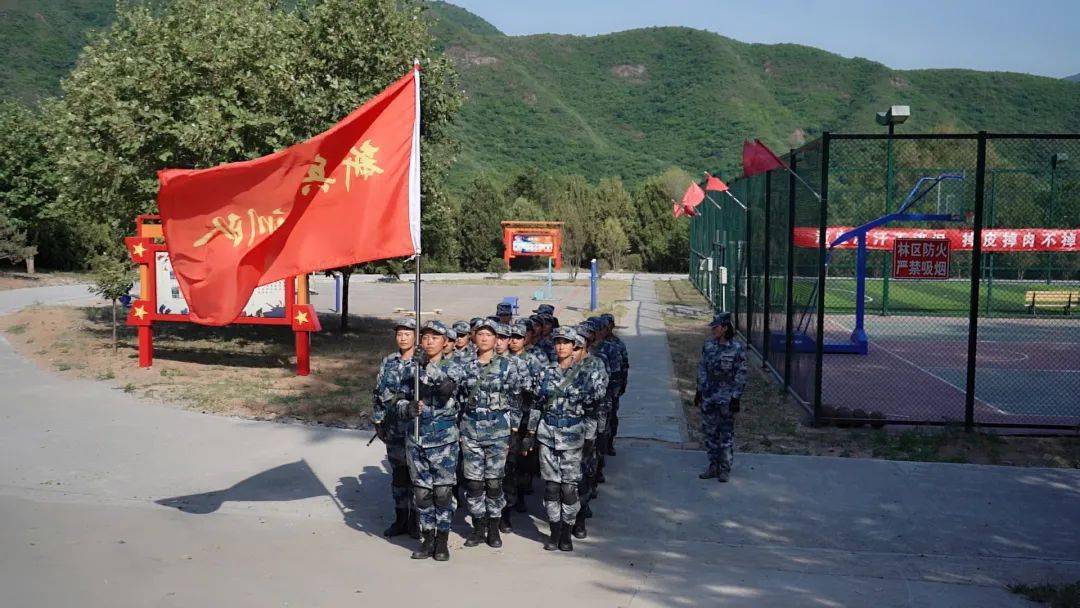 四代从军邢台00后女兵接力