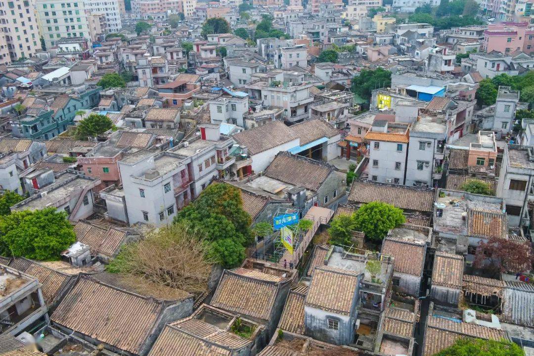 �����ǣ�΢�����У��������ġ����潨��ѧ��