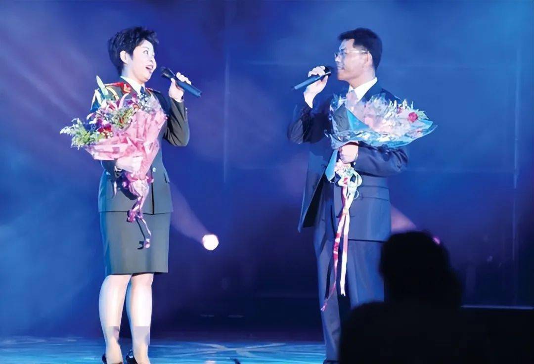 60岁董文华,现在过得怎么样?