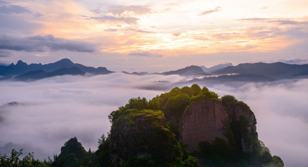 人类月球日 |探索发现更多东西岩的美好_月池_风景_夏日