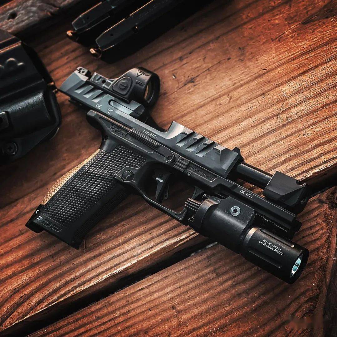 瓦尔特手枪图集严谨认真的德国人枪械美学上也一直挺厉害