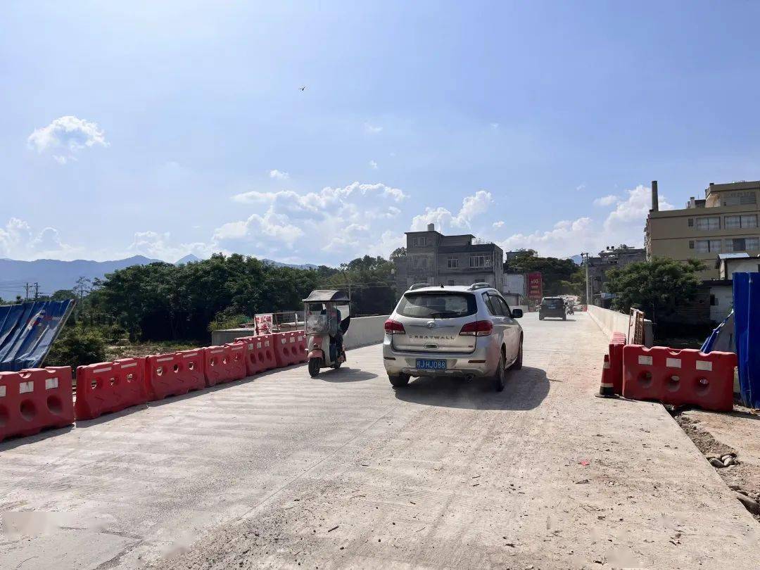 贺州这座桥重新通车!八步城区通往……_民桥_施工_桂岭