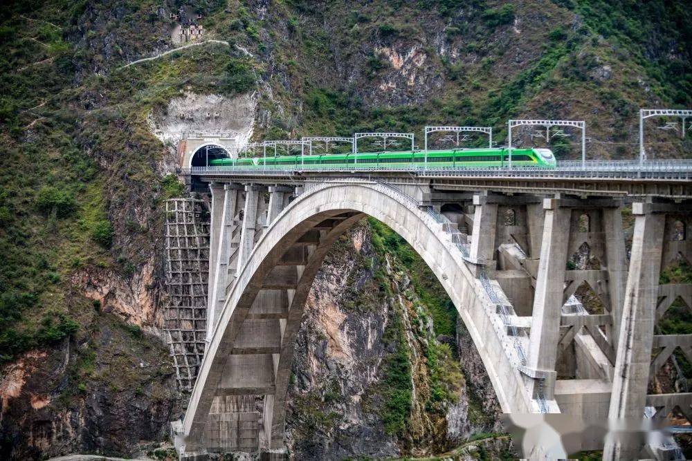 百年期盼今朝梦圆14载匠心筑就幸福路