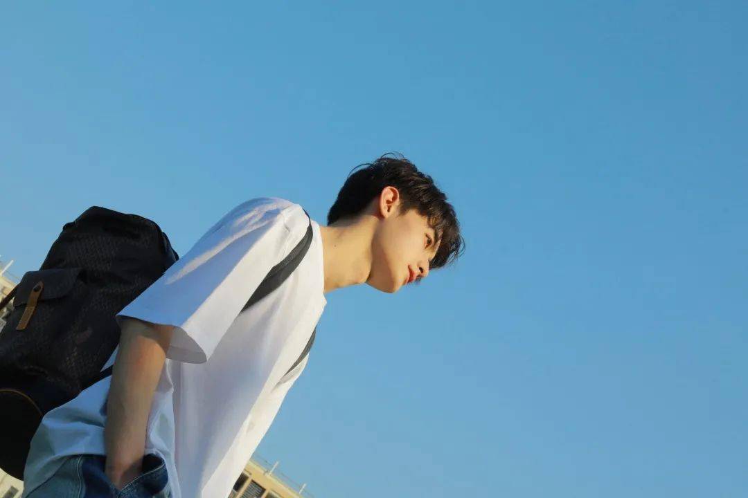 跟着67刘昊然吴磊刘耀文拍轻松拿捏少年感