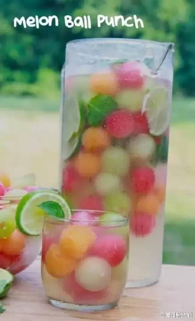 【生活窍门】天气逐渐炎热~~教大家做好吃的水果冰饮~~~_水果_窍门_天气
