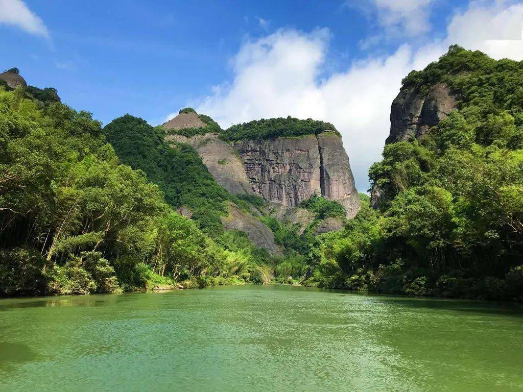 资源天门山景区图片