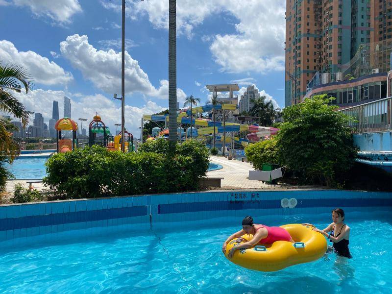 持续高温市内游泳池热度爆棚天河游泳馆8月1日恢复对外开放