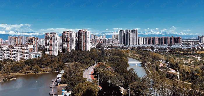 光华新城二改纯居大盘近期将再取证!240m 超宽楼间距 户户对中庭 !