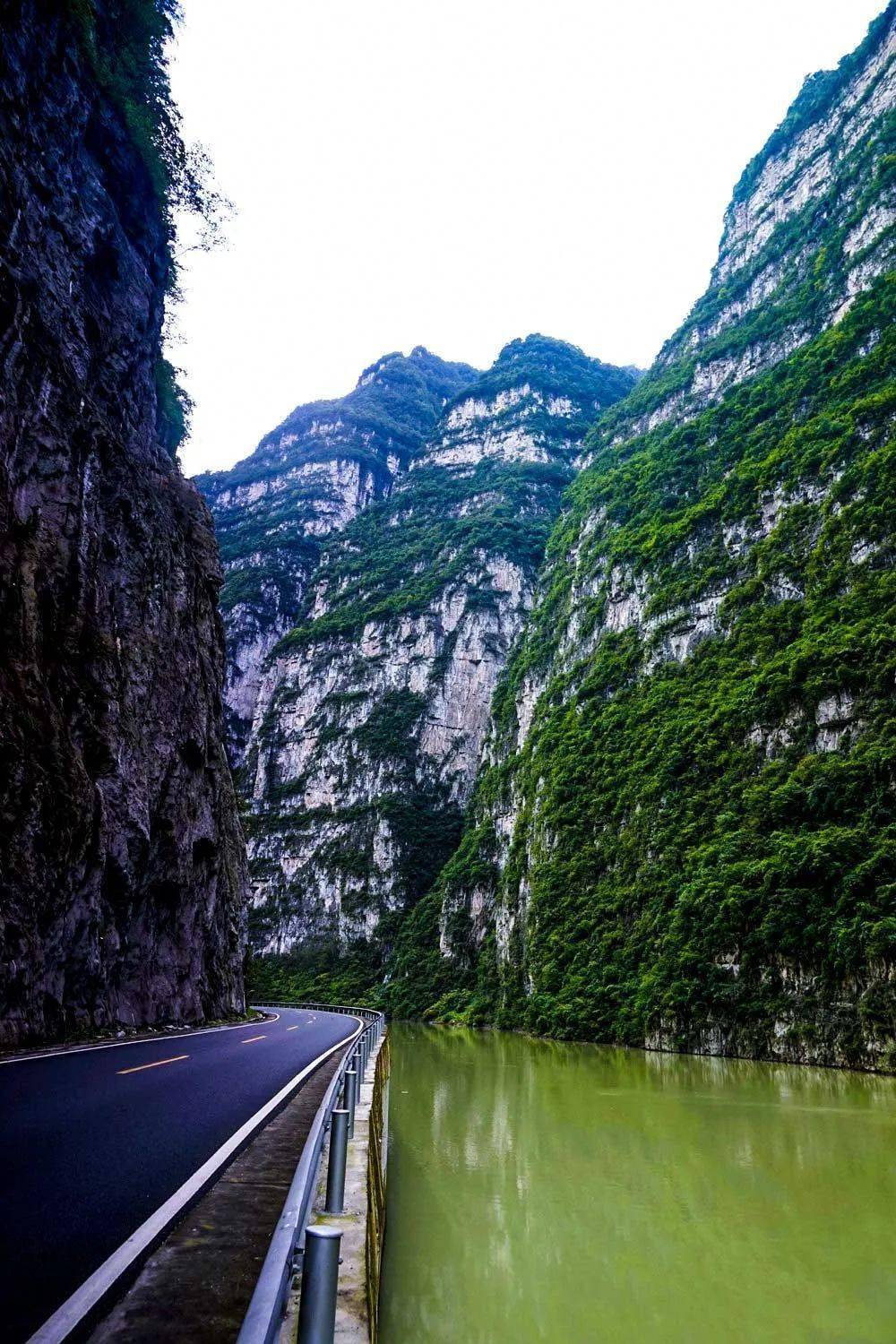 快看这12条自驾线沿途美成天堂有时间开车去一趟吧