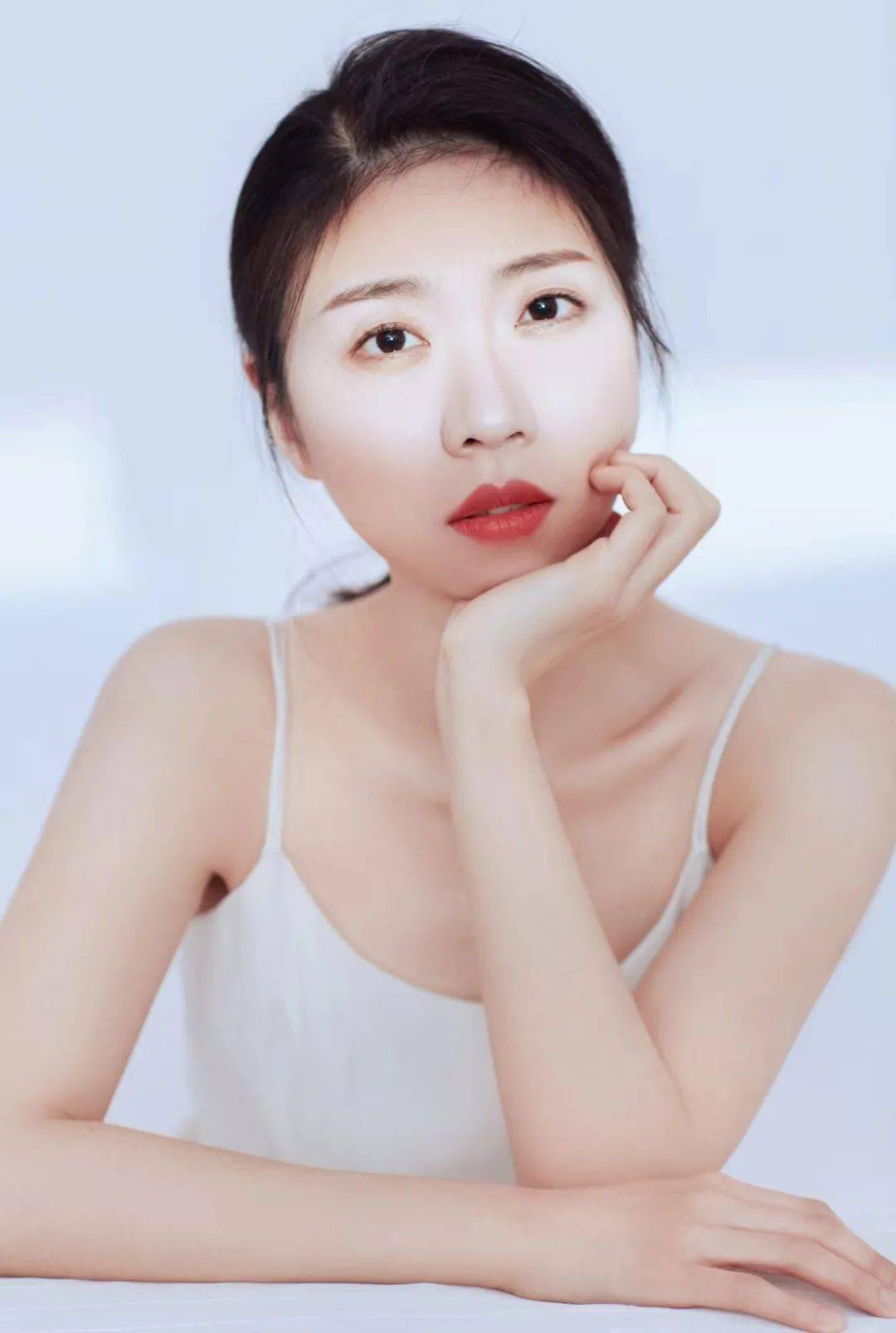 艺术研究所活动时间:时间2022年8月26日(周五)活动地点:待定活动简介