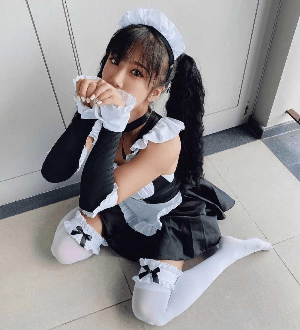 抖音网红变装秀,又甜又欲!宅男们看呆了._健身_身材_cos