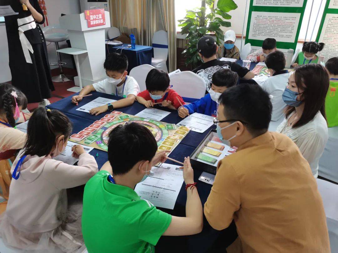 【活动报名】周六上午,大河报小记者"少儿财商体验营"活动来了!