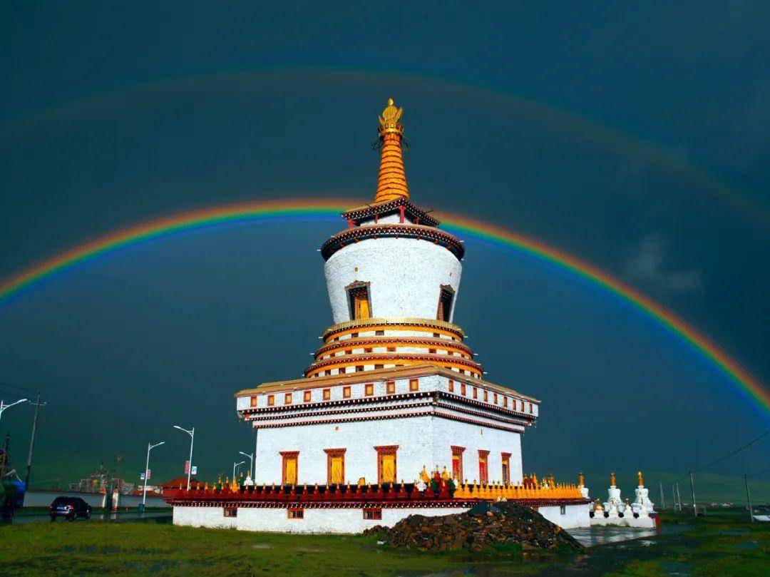 瓦须色达放归心灵的金色牧场一站尽揽多种风景