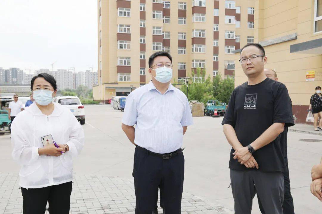 杨杰带队调研创城及城市精细化管理工作