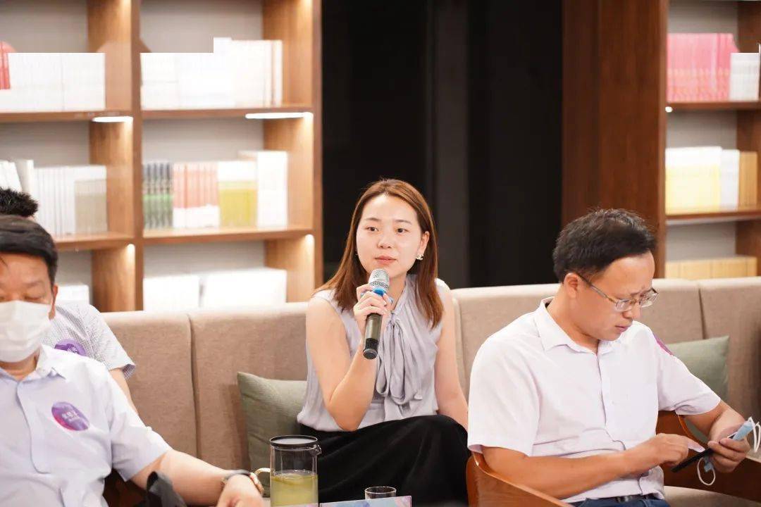 共青团南京市委副书记吴丹,南京市农业农村局乡村产业处副处长汪婧