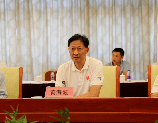 自然资源部东海局局长黄海波一行在嵊泗县调研小洋山北作业区重大项目