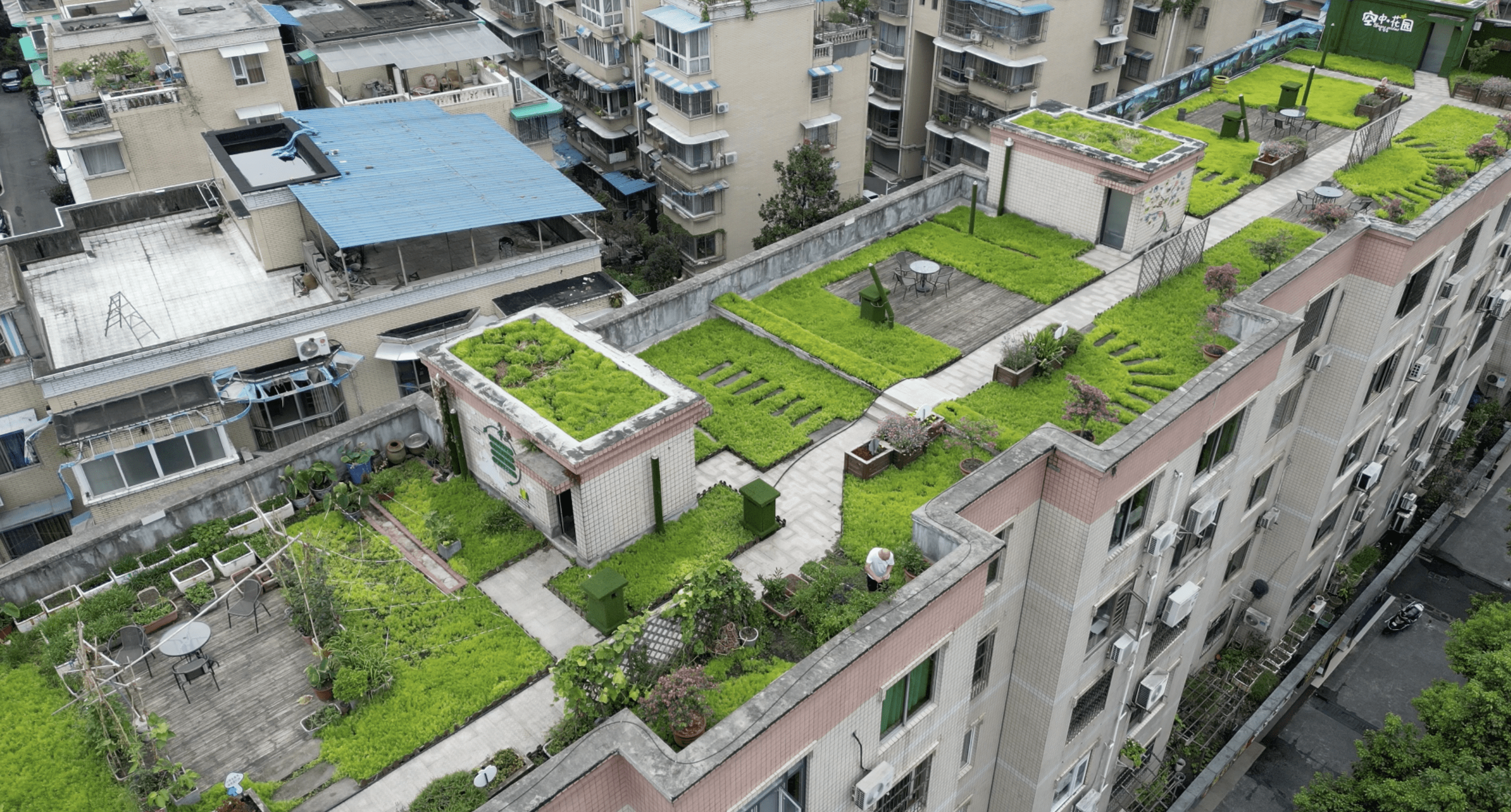 老旧小区屋顶改造图片