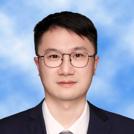 潘辉西门子电子科技(上海)有限公司资深顾问演讲主题利用大数据提高