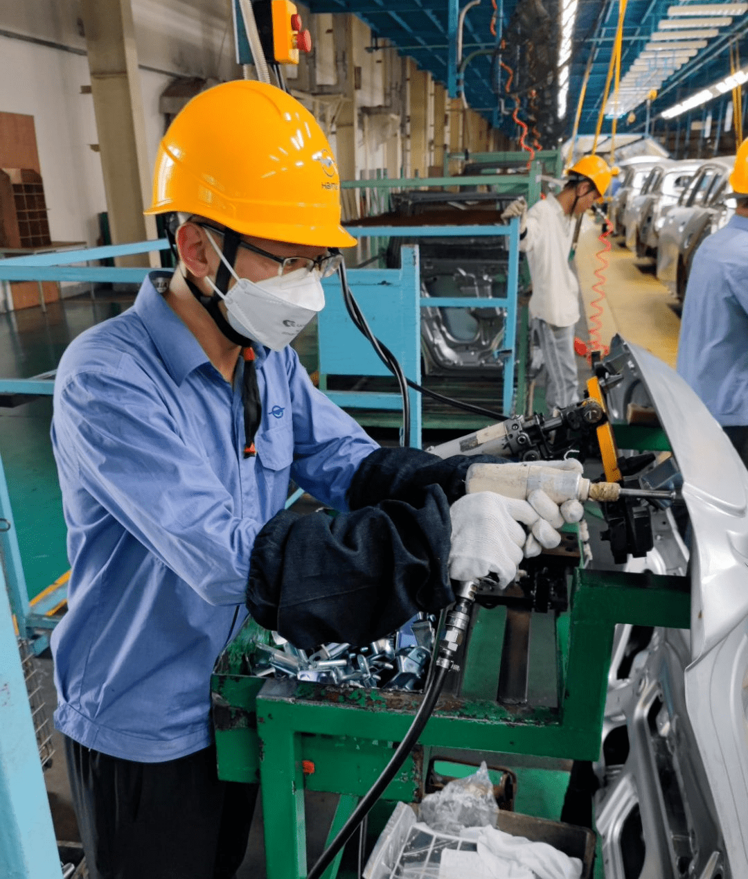进工厂下车间这些在一线轮岗的新海马人有啥入职初体验