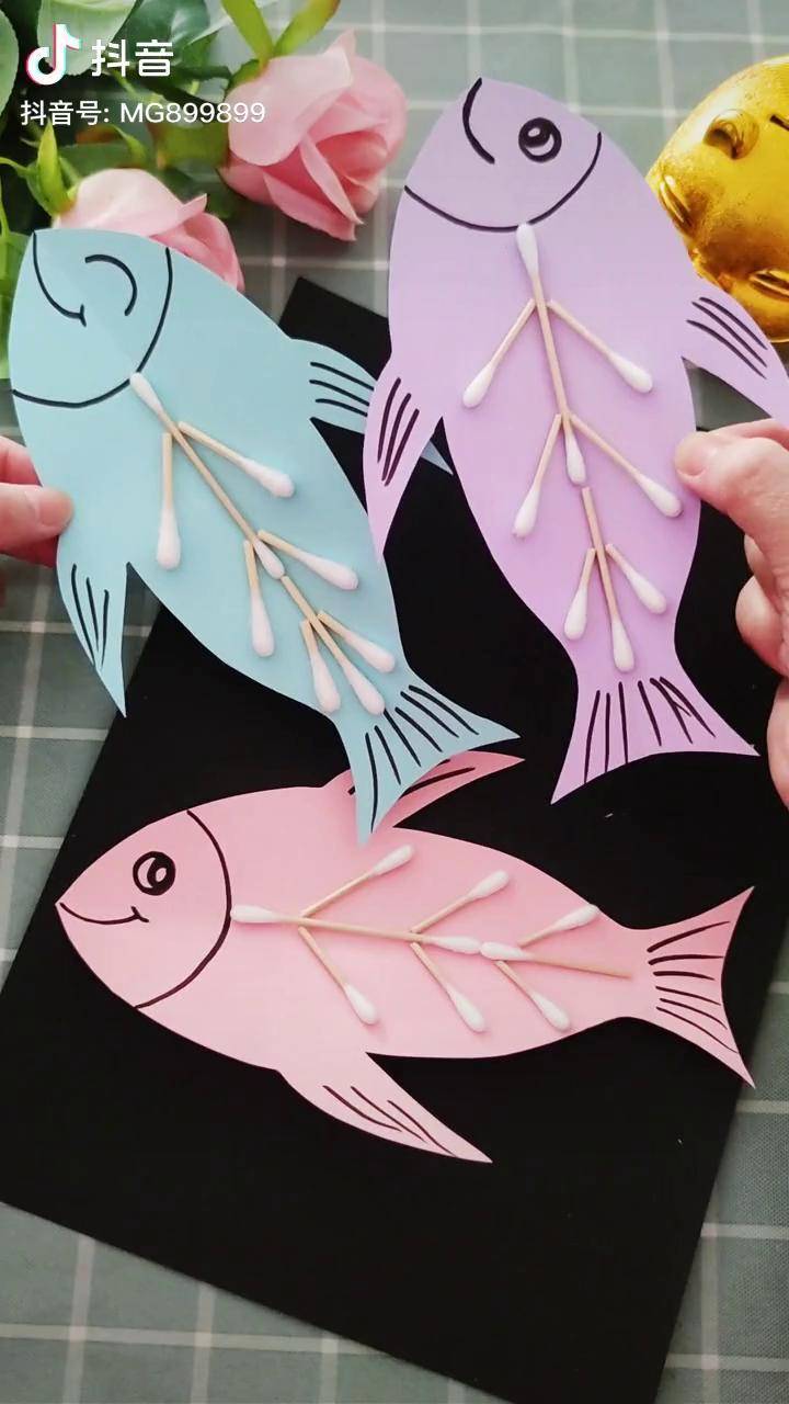 用棉棒做几个小小鱼骨,超级简单哦.