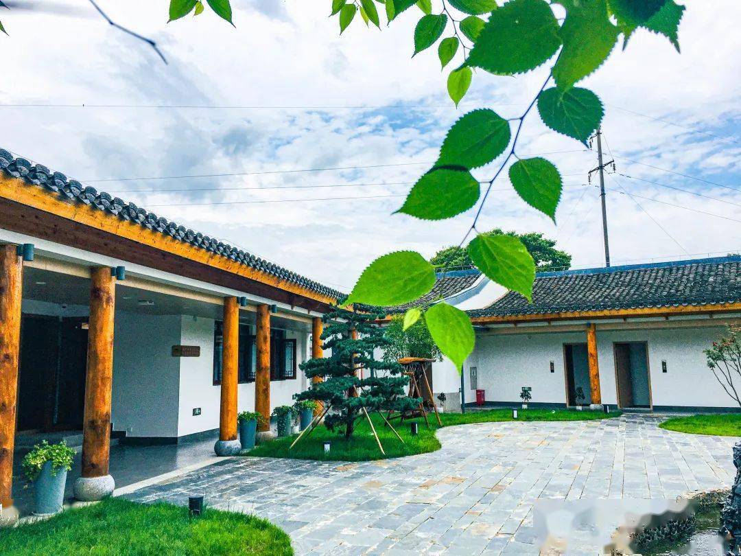 泾县桃花潭景区:趁着秋风起,置于浪漫山水间_竹筏_恒温_水温