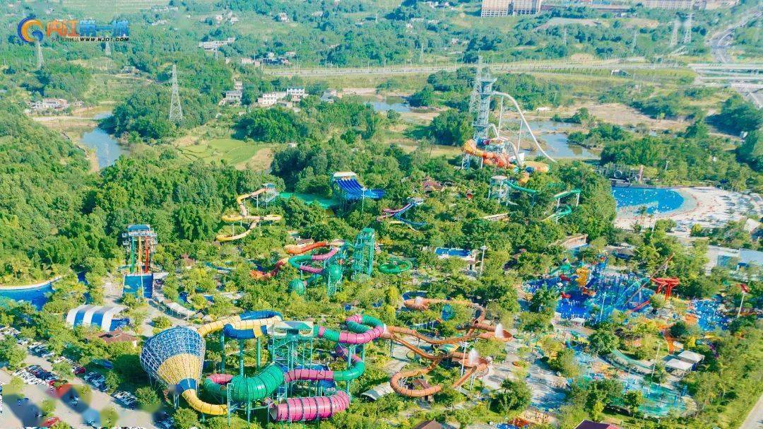 一大型水上乐园竟然宣布……_时光_海浪_夏天