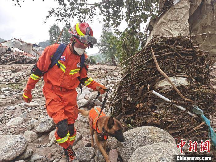 青海大通山洪灾害：已造成18人遇难，13人失联