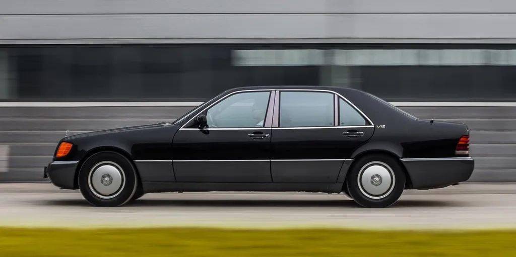 低趴 电镀大饼的虎头奔;sw的奔驰s600 w140模型试玩_搜狐汽车_搜狐网