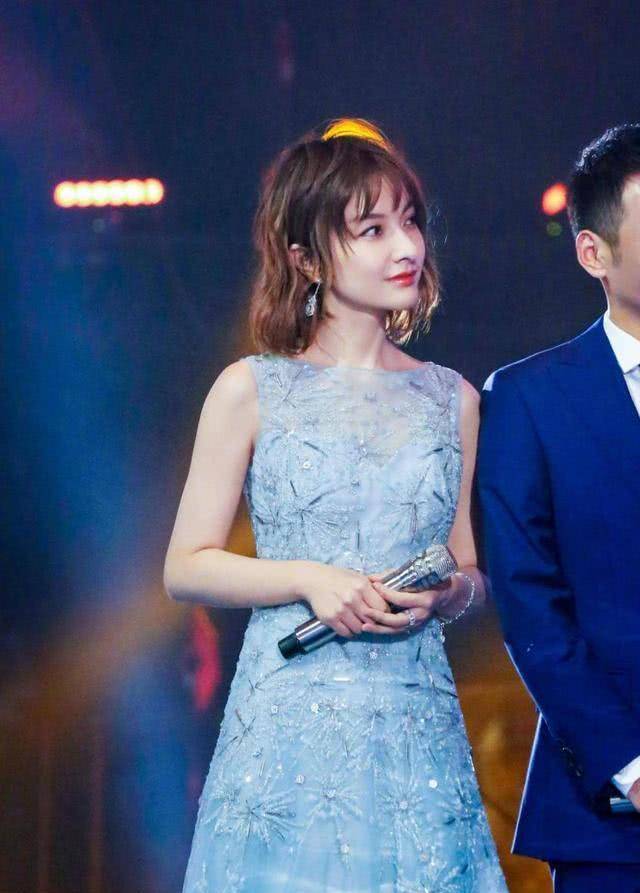 蔡徐坤上综艺告白吴昕,为何男嘉宾总爱与她互动?