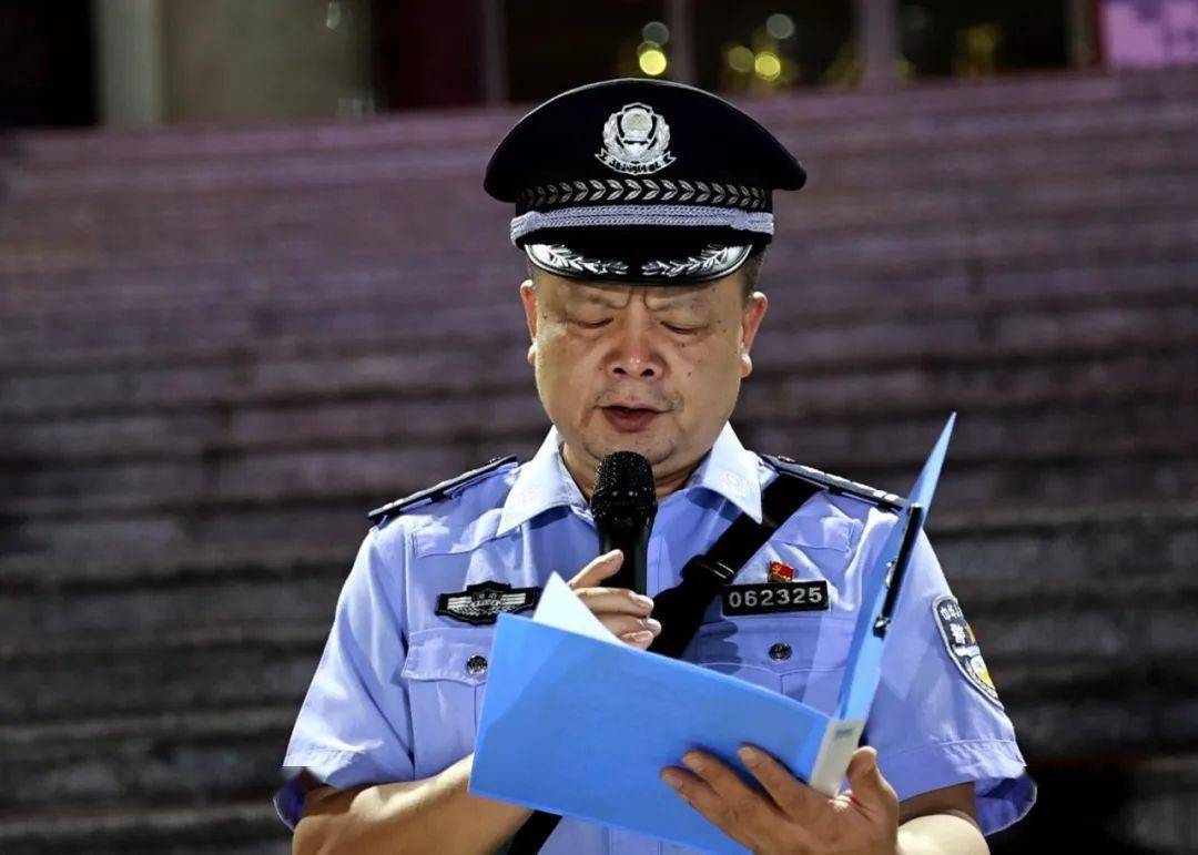 隆回县委书记刘军带队夜间治安巡查_行动_群众_宣防