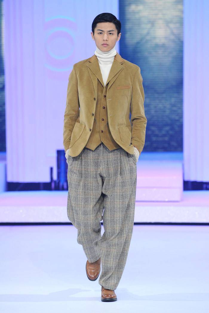 3位超模转型演员的男星,个个高大又帅气,难得的是有演技_高伟光_胡兵