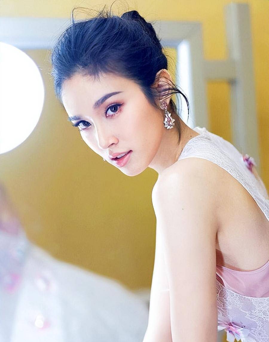 人妖皇后宝儿:17岁变成女人,让张家辉怀疑性取向,如今渴望当妈_古天乐