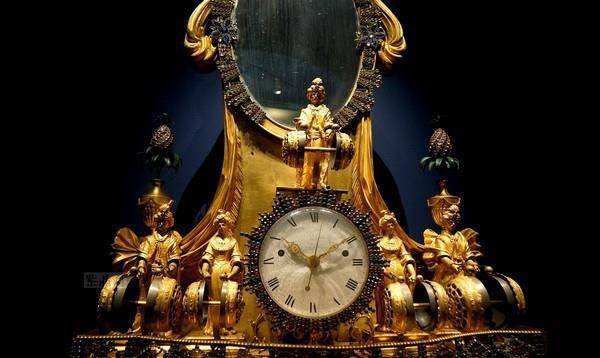 故宫里藏着2米多高的英国国宝，是乾隆的心头宝，至今还能用