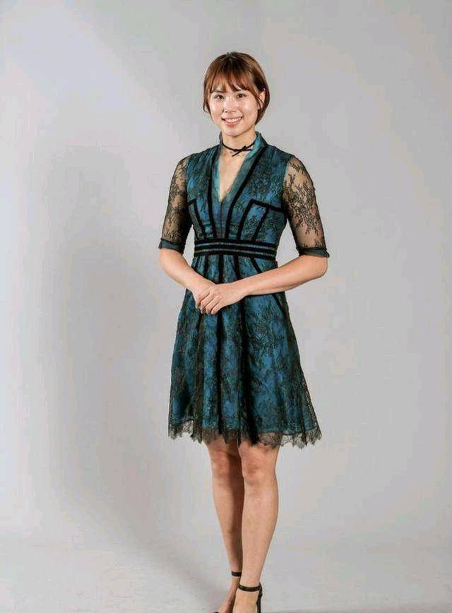 女排正在支持宝石宝贝,网友:人生的输家变成了赢家_曾春蕾_中国女排